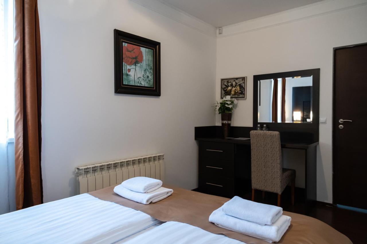 Como A Casa Apartments - Free Parking Sarajewo Zewnętrze zdjęcie
